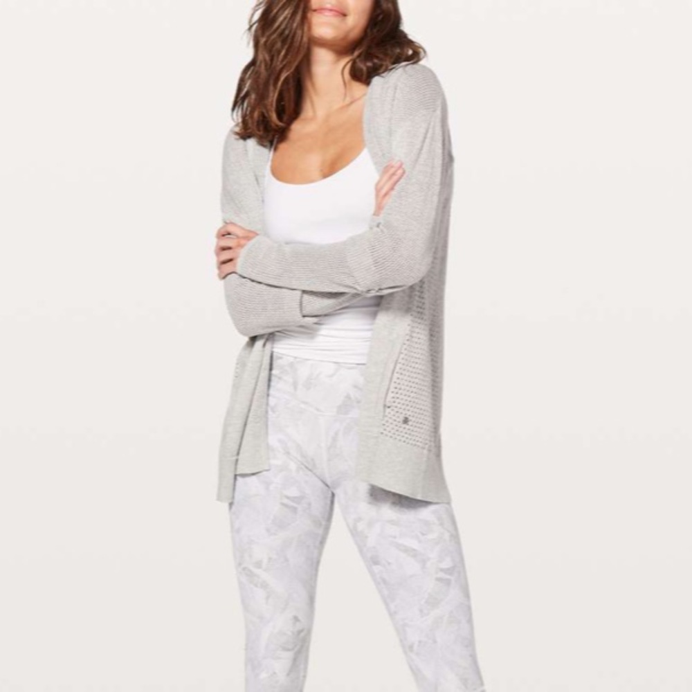 lululemon Still Movement Wrap